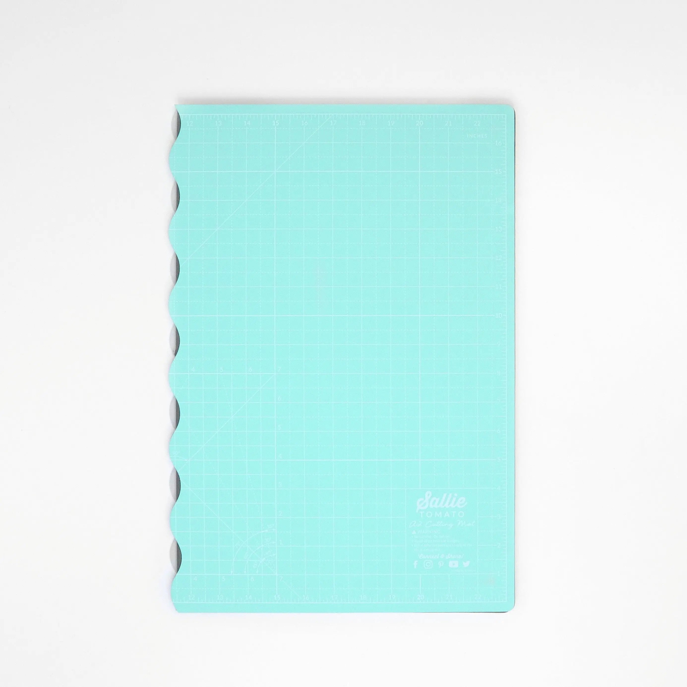 A2 Foldable Cutting Mat