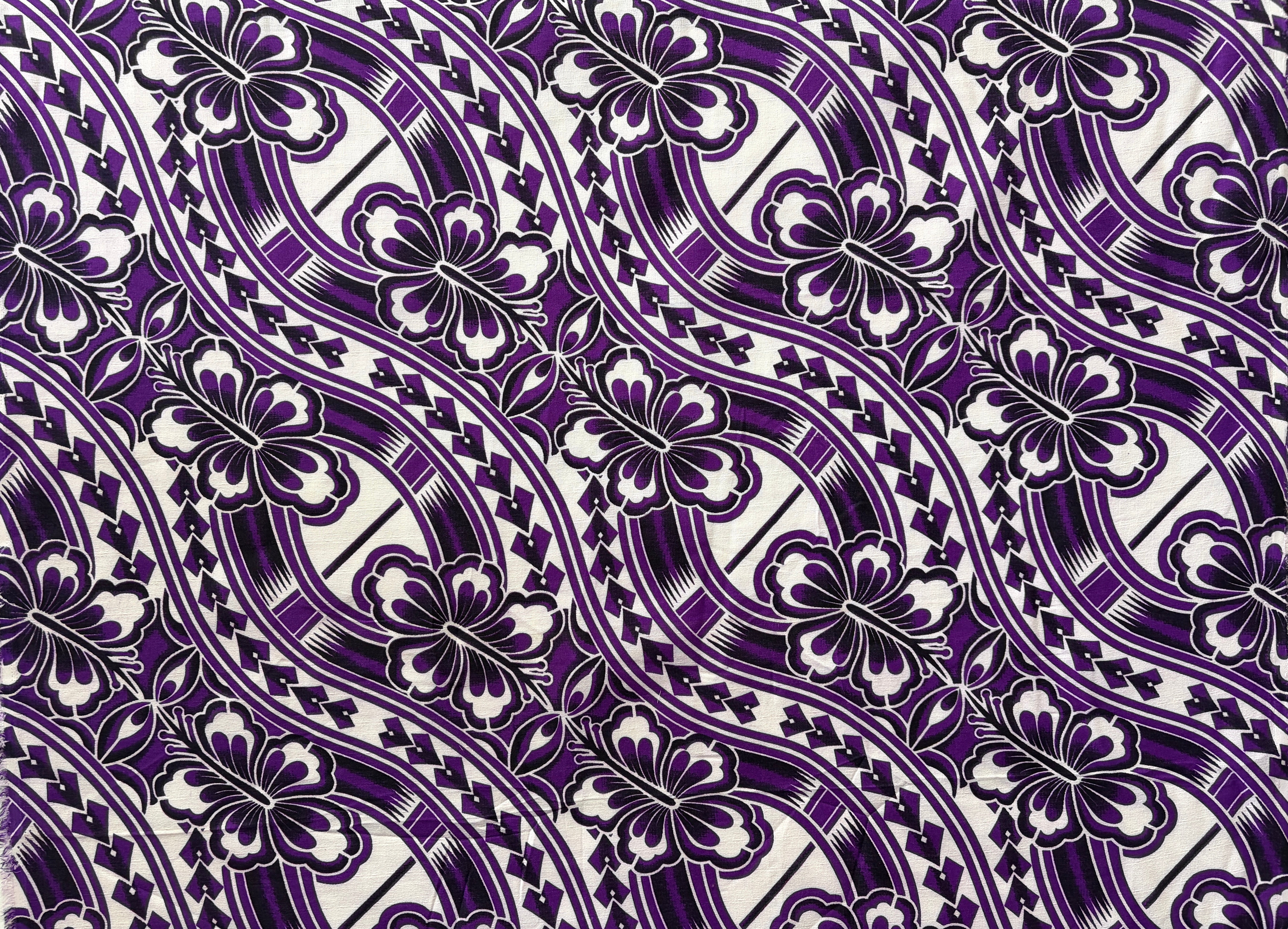 Islands Bloom Tattoo Waves Polyester Light-Barkcloth Fabric | Islands Fabric