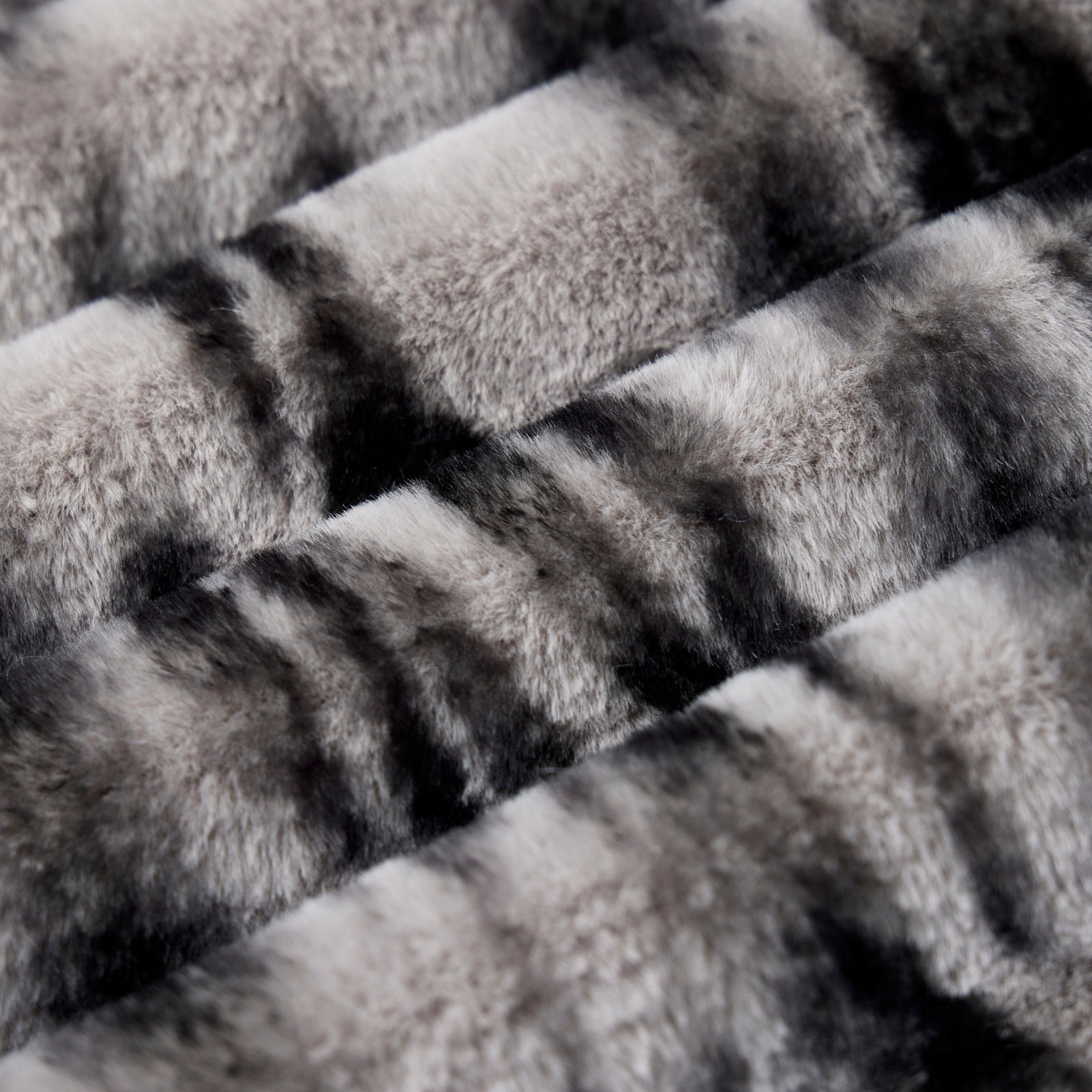 Graphite/Black Luxe Cuddle Nube 58"/60" Fabric per yard