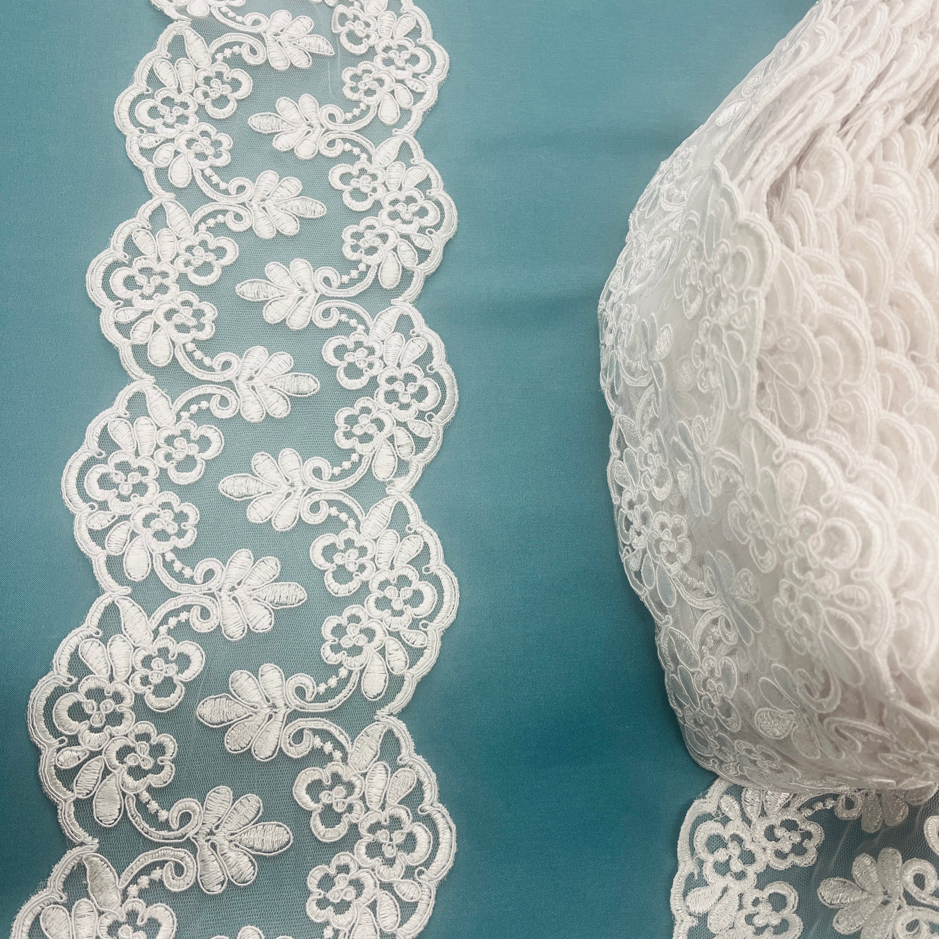 Double-Sided Floral Corded Lace Trim with Scalloped Edge – 6