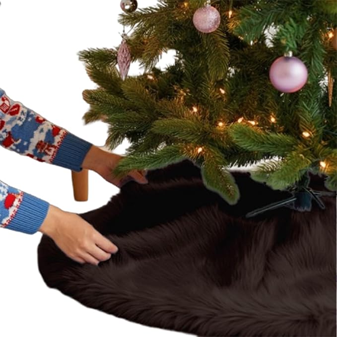 Premium Faux Fur Christmas Tree Skirt – 36 Inch Holiday Decor