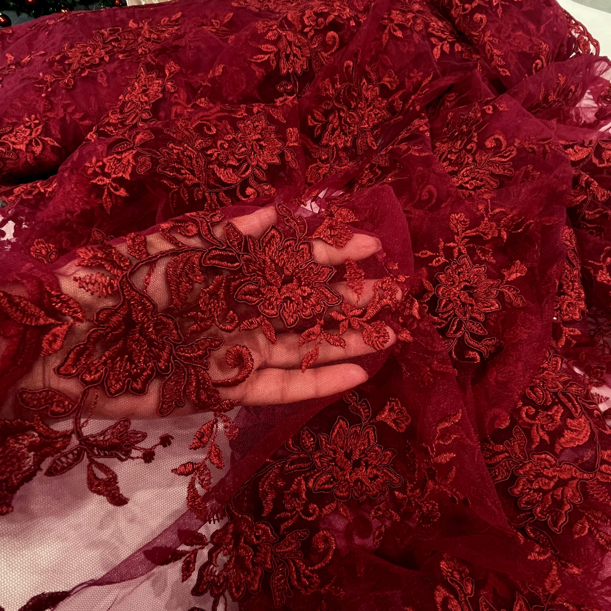 Corded Floral Lace Fabric with Scalloped Edges – Bridal & Dress Lace | Lace USA - 97154W