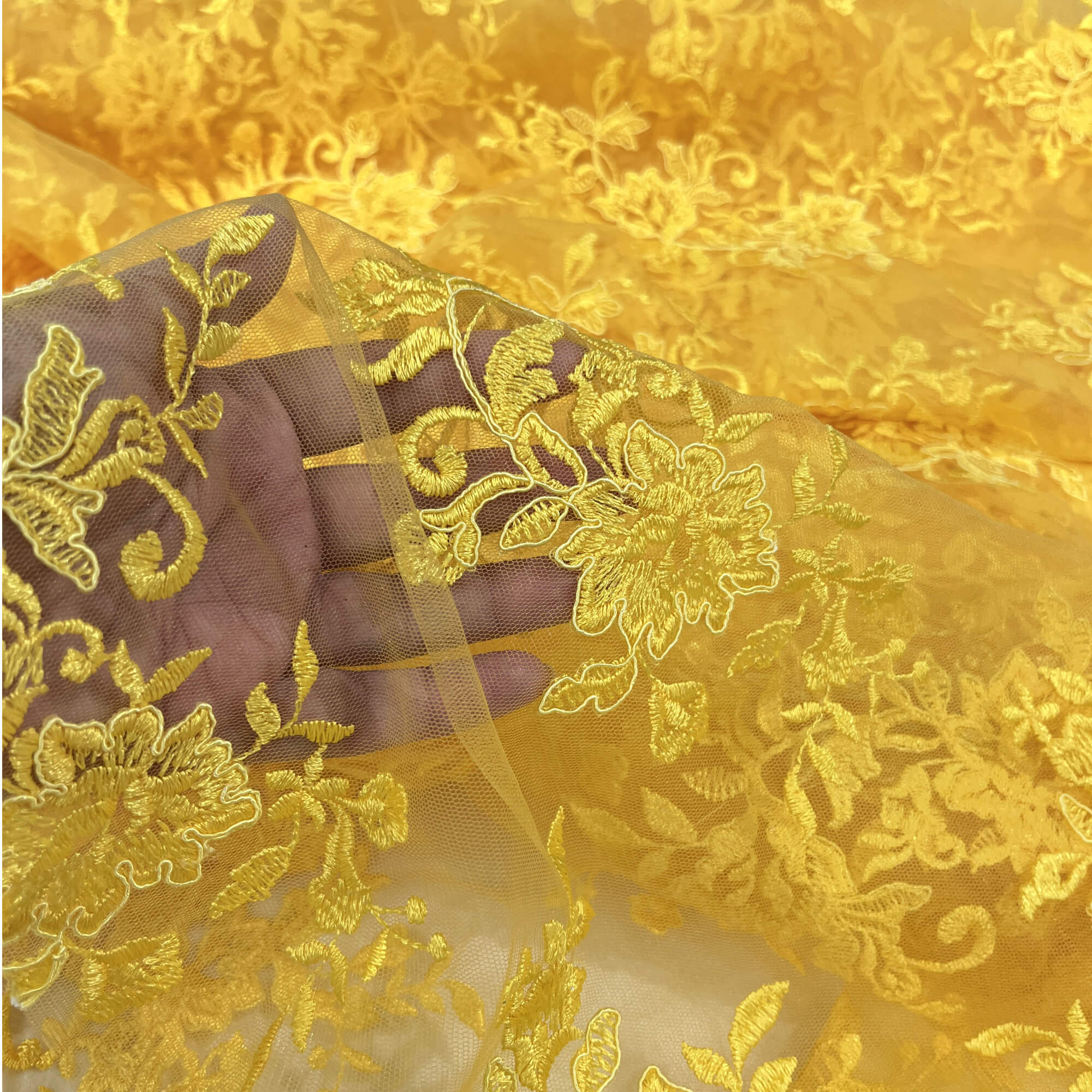 Corded Floral Lace Fabric with Scalloped Edges – Bridal & Dress Lace | Lace USA - 97154W