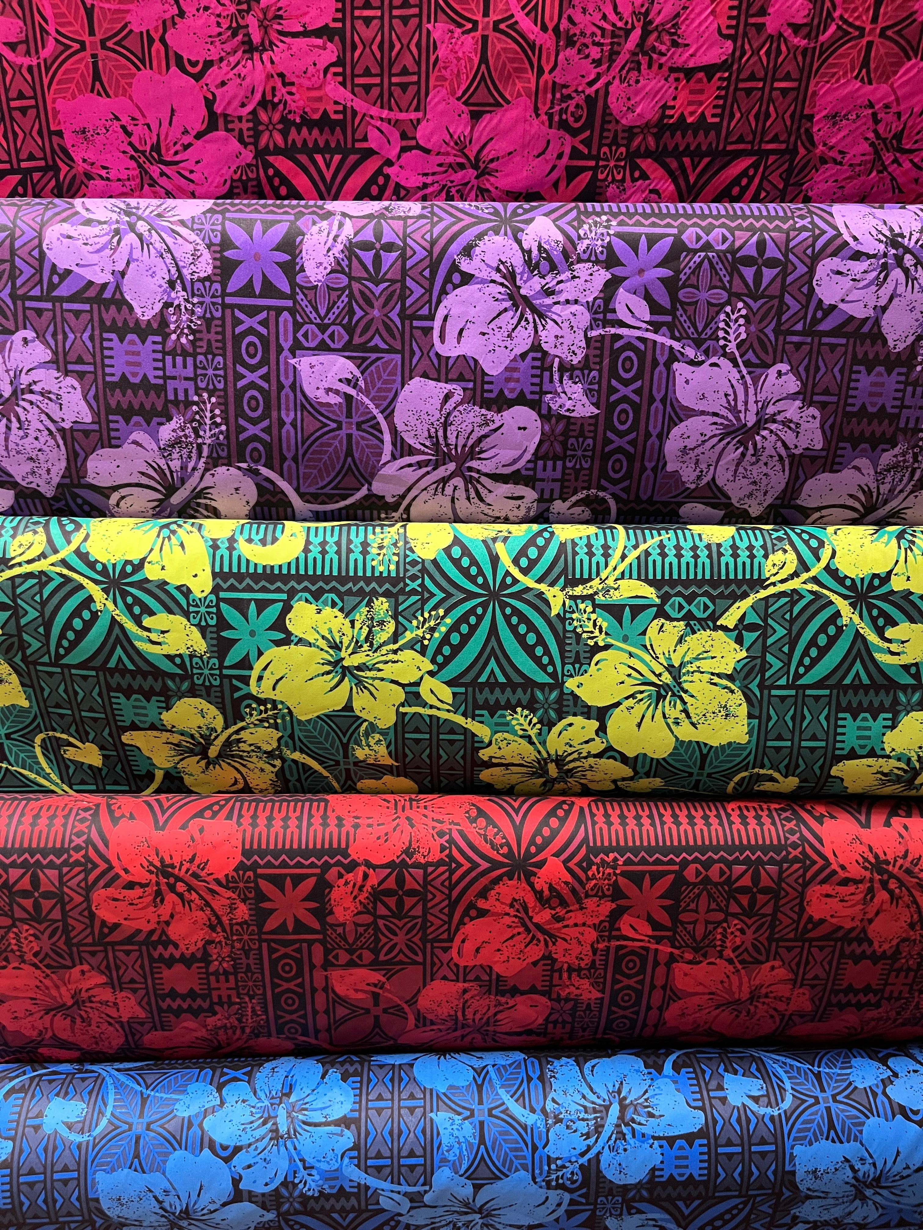 Hibiscus on Traditional Tapa Design Polyester Fabric | Islands Fabric