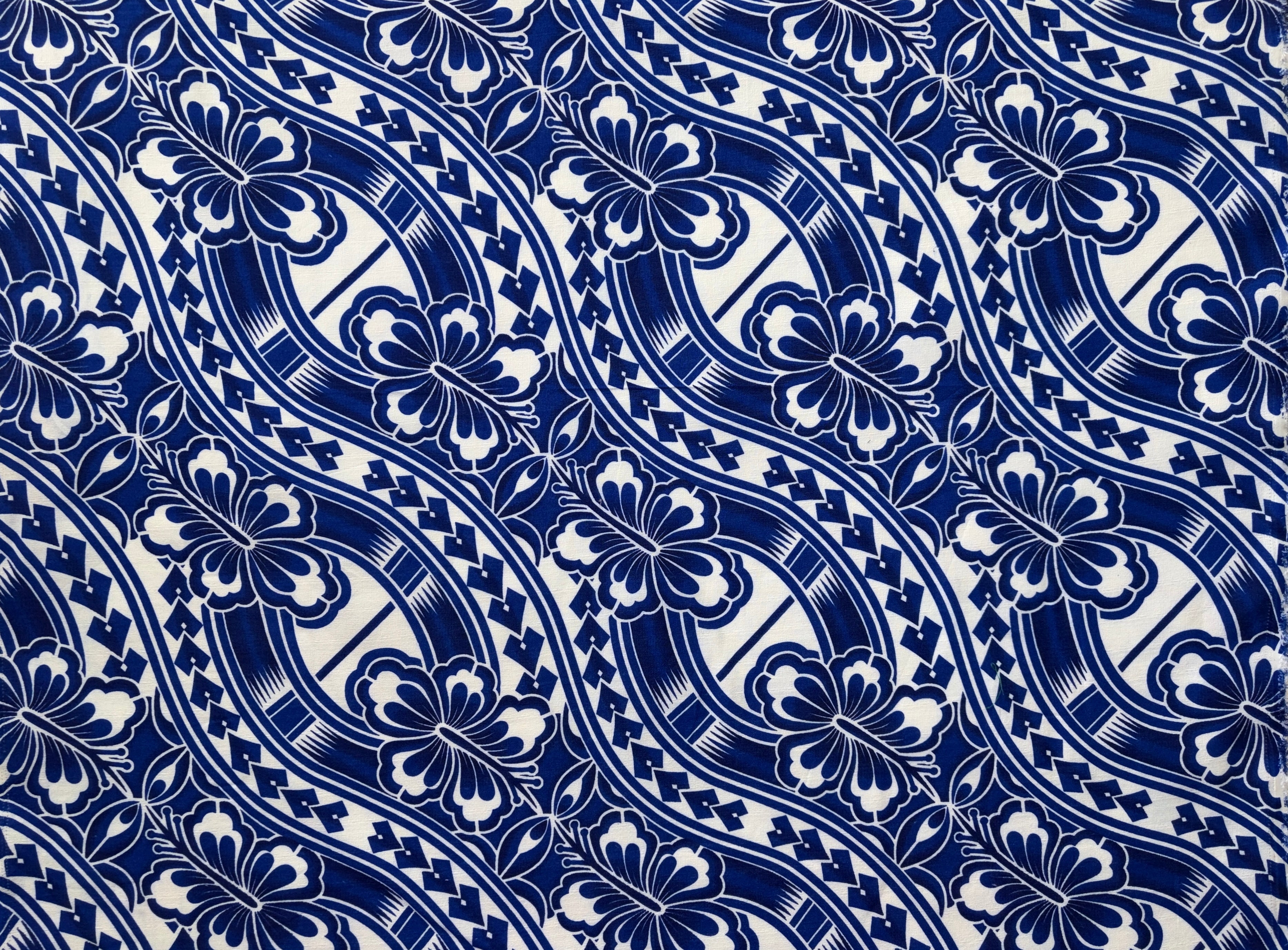Islands Bloom Tattoo Waves Polyester Light-Barkcloth Fabric | Islands Fabric