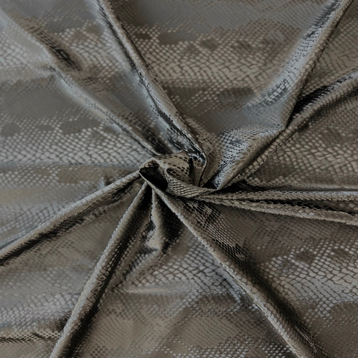 Matte Serpente Snakeskin | Spandex Fabric