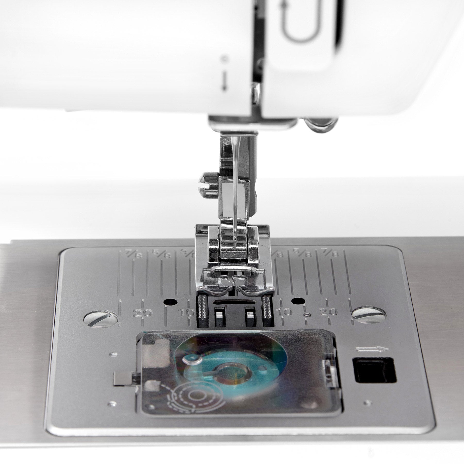 SINGER® Heavy Duty 4452 White Sewing Machine
