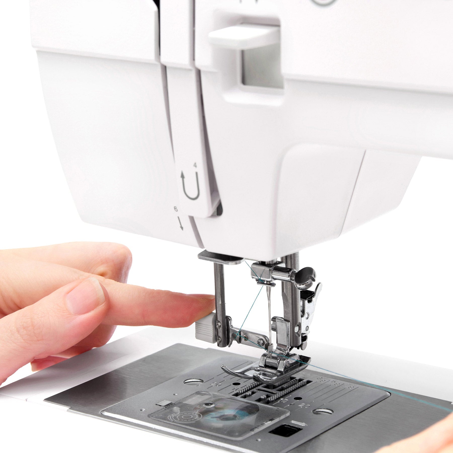 SINGER® Heavy Duty 4452 White Sewing Machine