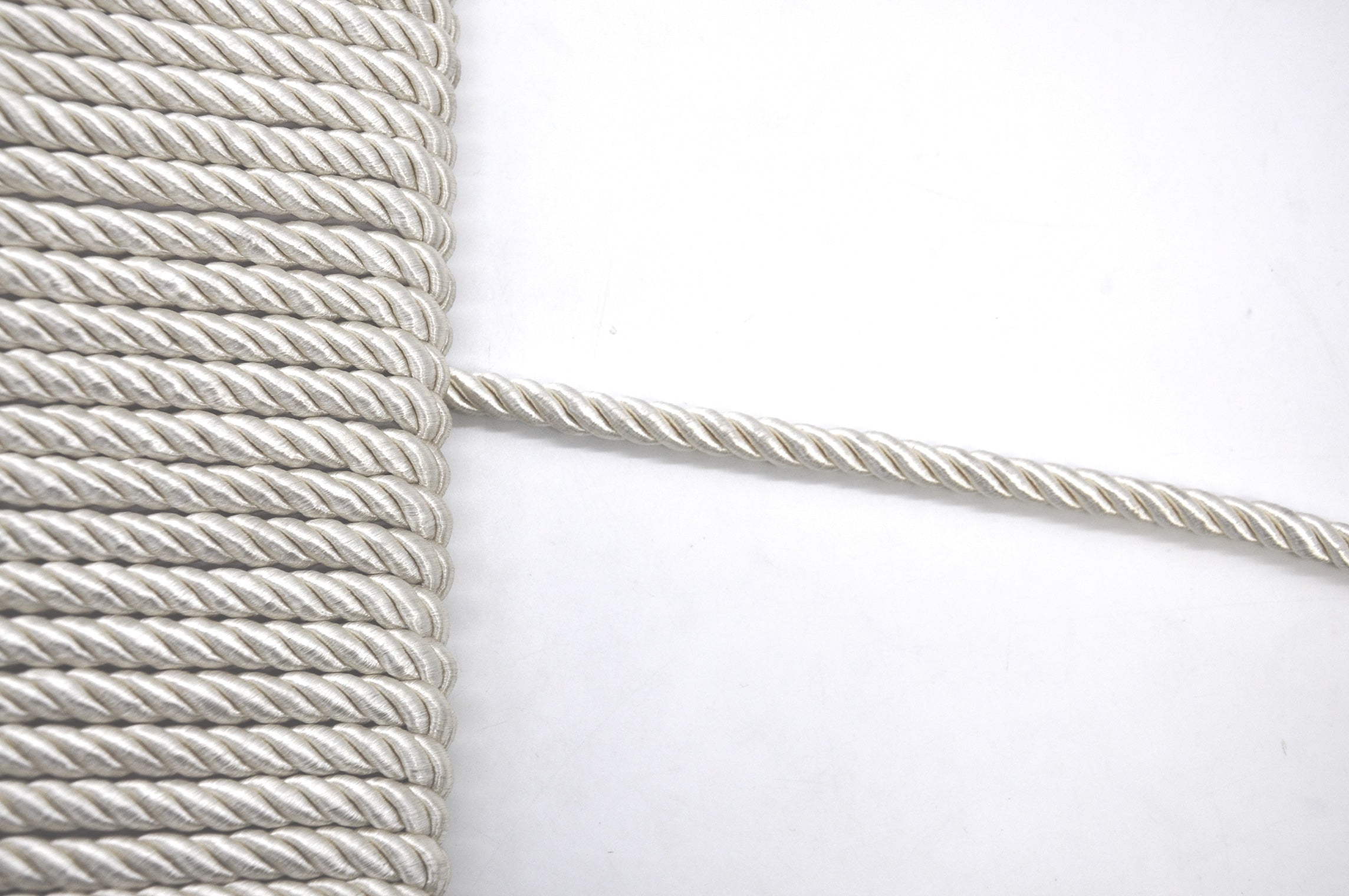 Softer Collection - 3/16" Width Cord without Lip (50 Yard Roll) - BC-1015-27 White