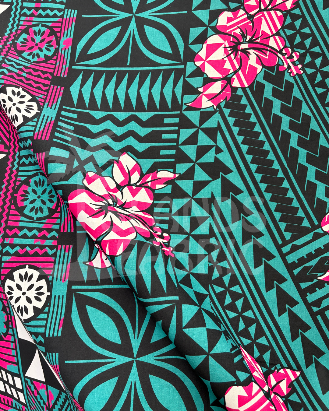 Traditional Polynesian Geometric Flower Design Cotton Fabric | Islands Fabric