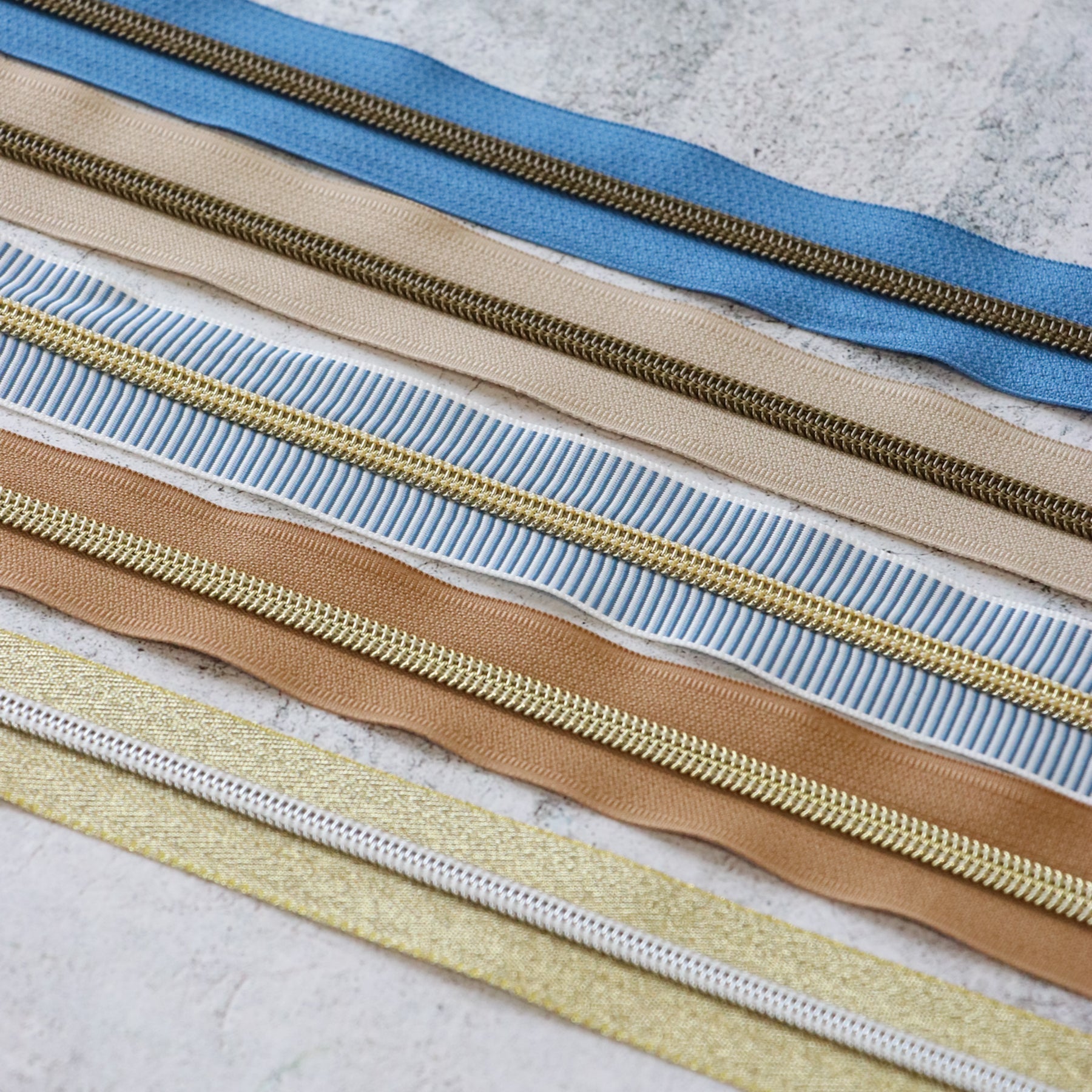 Sallie Tomato Zipper Bundle