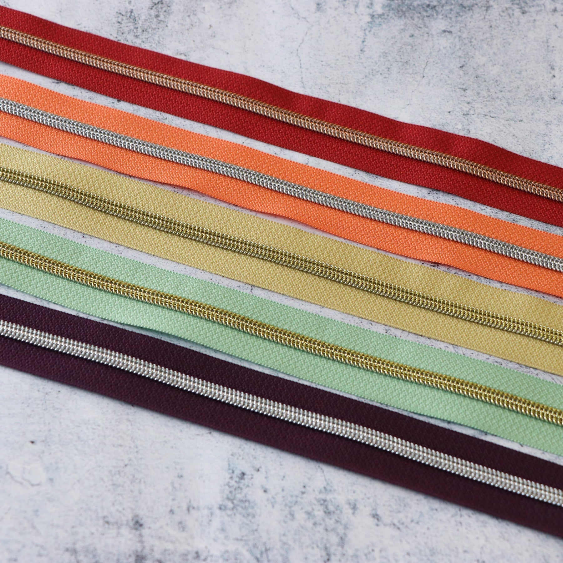 Sallie Tomato Zipper Bundle